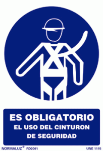 SEÑALETICA PVC RIGIDO 21X30 CM -  OBLIGATORIO EL USO DEL CINTURON DE SEGURIDAD